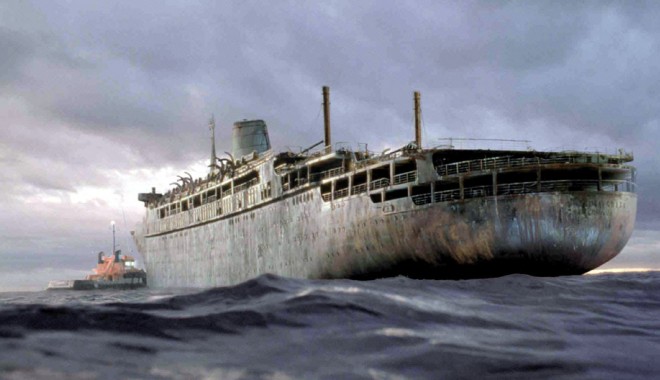 O navă fantomă a trecut Pacificul, din Japonia în Canada - vasfantoma-1332681856.jpg