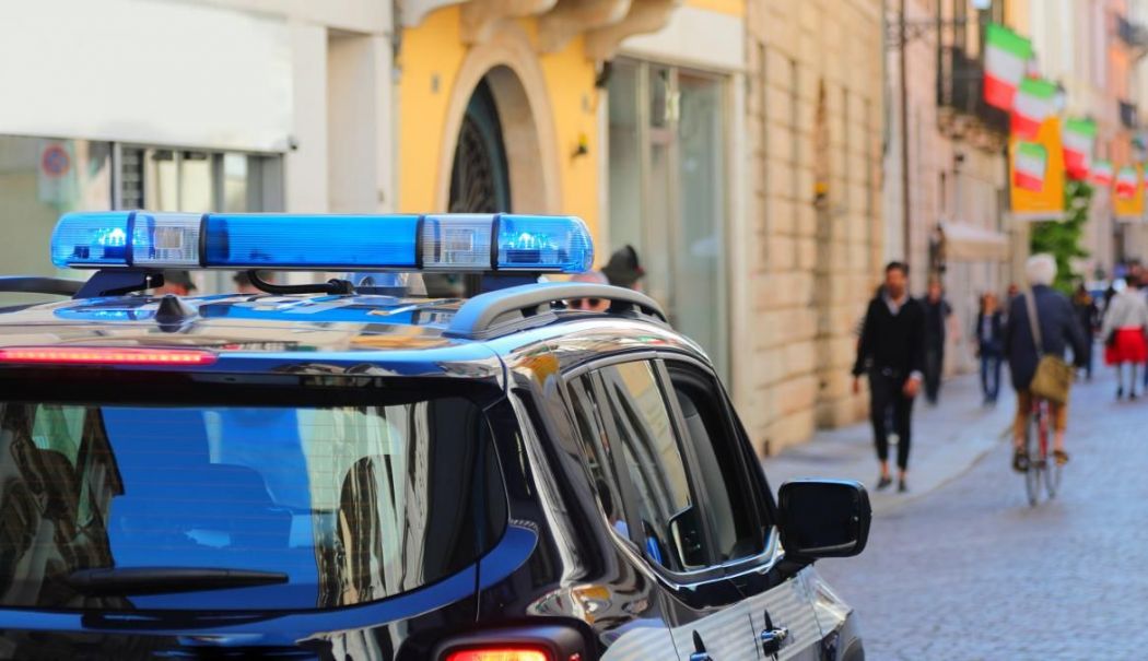 Presupusul nepot al lui Nicolae Ceauşescu a fost prins la furat de brânză într-un supermarchet din Italia