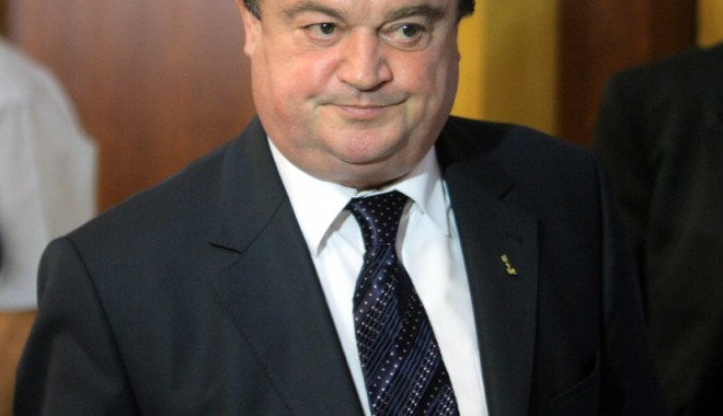 USL încearcă să creeze confuzie la CCR - vasileblaga-1345471891.jpg