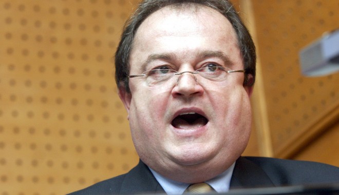 Vasile Blaga: Un scor electoral sub 20% ar fi unul rău pentru ARD - vasileblaga-1353573515.jpg