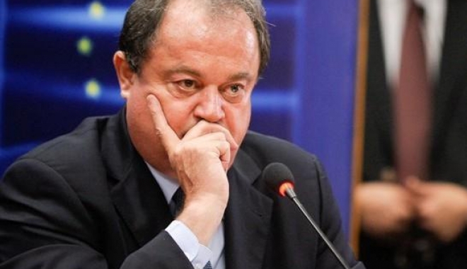 Vasile Blaga a fost trimis în judecată - vasileblaganucredinsanselemotiun-1480346121.jpg