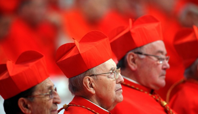 Prima reuniune a cardinalilor pentru pregătirea Conclavului va avea loc la 4 martie - vatican-1362384176.jpg