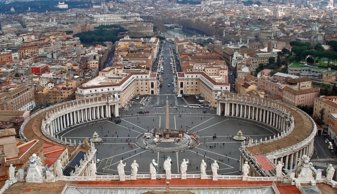 Cincidență sau semn bun? La anunțul noului Papă, ploaia s-a oprit brusc - vatican254292500-1363246539.jpg