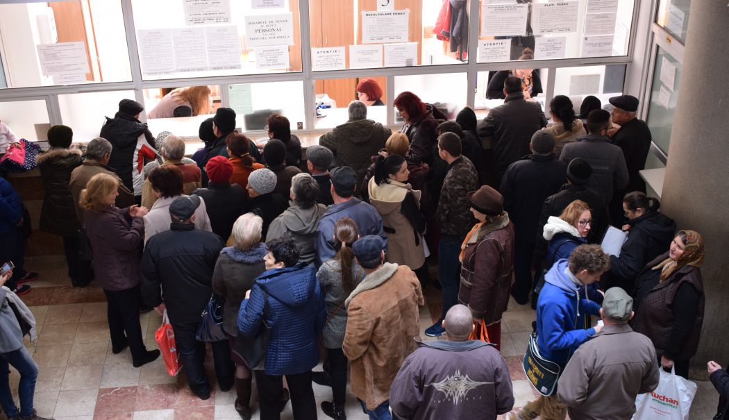 Vreți să aflați ce vechime aveți în câmpul muncii? Adresați-vă Casei de Pensii! - vechime-1736093714.JPG