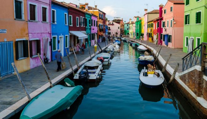Veneția schimbă condițiile pentru turiști și impune taxe de acces - venetia-1629898050.jpg