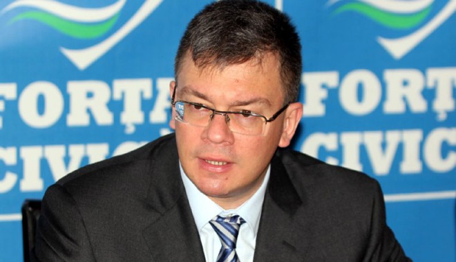 Mihai Răzvan Ungureanu: 
