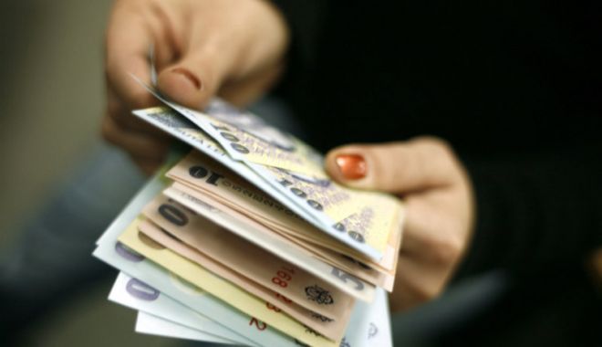 Veniturile unei gospodării de români sunt sub 1.000 de euro pe lună - veniturileuneigospodarii810-1539010191.jpg