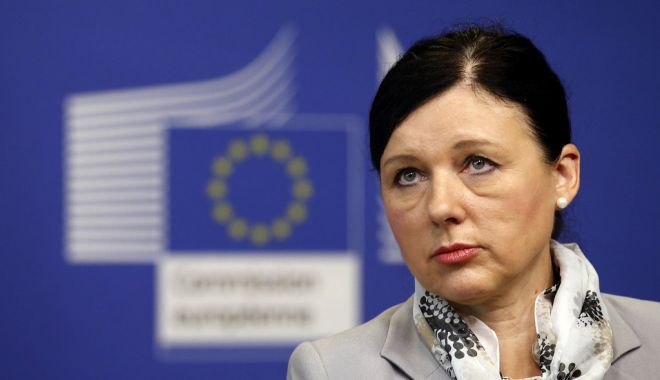 Vera Jourova a denunțat dependența UE față de produsele medicale din China - verajourova-1587317971.jpg