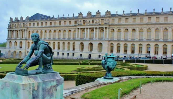 Palatul Versailles poate fi vizitat în realitate virtuală - versaillespalat820x500-1573650033.jpg