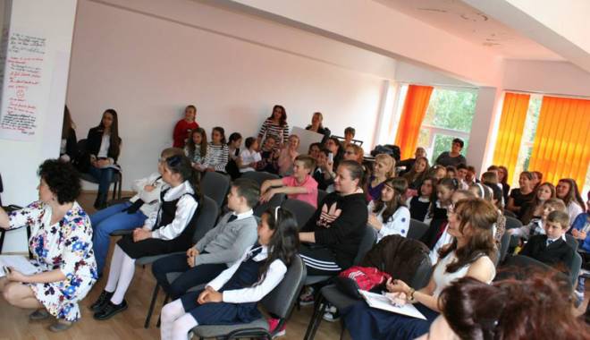 Veste bună  pentru profesorii constănțeni - veste-1444324359.jpg