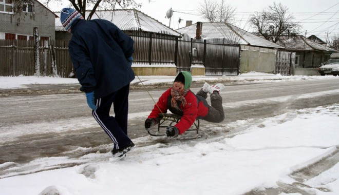 Veste excelentă pentru elevii constănțeni! Vacanța a venit mult mai devreme - vestebuna1-1391099725.jpg