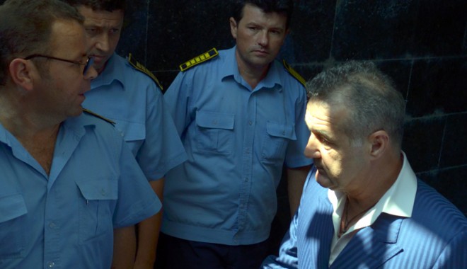 Veste proastă pentru Gigi Becali - vesteproastagigibecali-1414168106.jpg