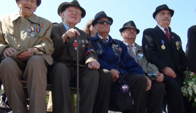 Veteranii de război care nu au primit terenuri primesc bani - veteran-1490953310.jpg