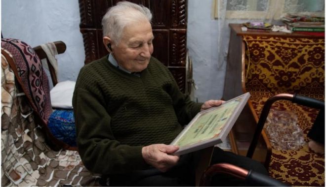 Ce se întâmplă cu veteranul de război care trăiește de 8 decenii cu un glonț lângă inimă - veteran-1638378425.jpg