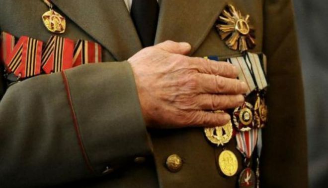 Ziua Veteranilor de Război, cinstită şi la Constanţa - veteraniiderazboilaaniversare169-1651142302.jpg