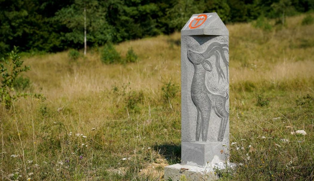 Via Transilvanica, în atenția revistei Time: Una dintre cele mai mari expoziții de sculptură în aer liber din lume