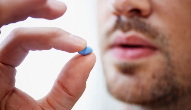 Armata braziliană, acuzată că a cumpărat 35.000 de pastile de Viagra