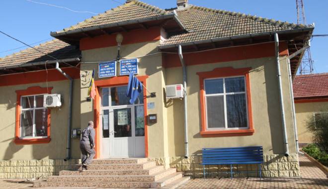 Viceprimarul  din Poarta Albă, găsit în incompatibilitate de ANI - viceprimarulpoartaalbaani-1417023460.jpg