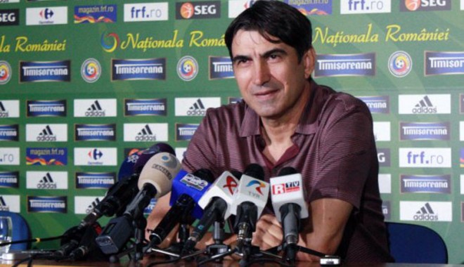 Victor Pițurcă rămâne selecționerul României - victor-1410461501.jpg