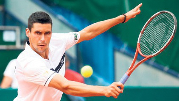 Tenis / Victor Hănescu, eliminat în semifinalele turneului de la Gstaad - victorhnescu-1374924455.jpg