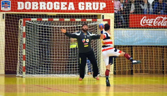 Victorie superbă pentru HC Dobrogea, în derby-ul cu Steaua - victorie2-1477587514.jpg