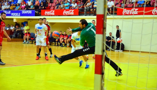 Victorii pe linie pentru echipele constănțene de handbal - victorii-1475417774.jpg