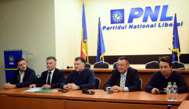 Liberalul Victor Paul Dobre propune mandate de șase ani pentru aleșii locali - victorpauldobre-1518630215.jpg