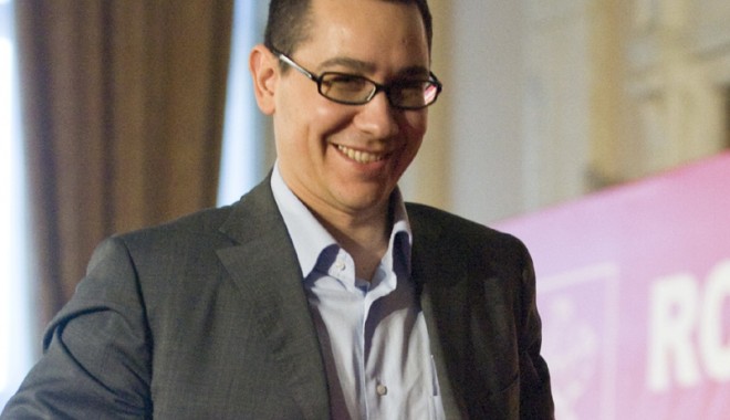 Economia României evoluează mai bine decât cea a Europei - victorponta-1365609652.jpg