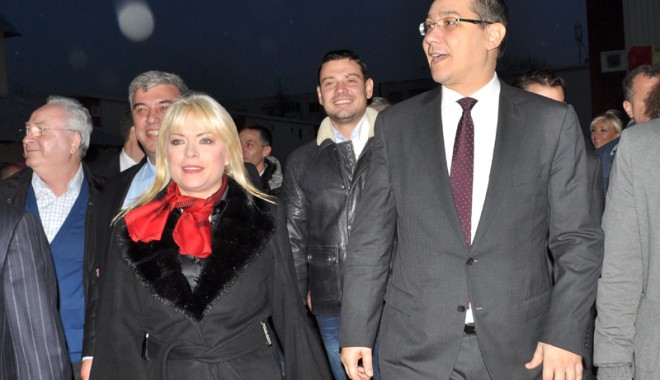 Ce a făcut Victor Ponta la Constanța - victorpontalacampusulhenrycoanda-1354218068.jpg