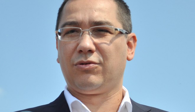 Premierul Victor Ponta vine să vadă cu ochii lui podul de la Agigea - victorpontavp-1380194619.jpg