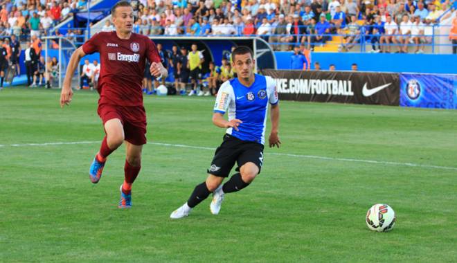 Fotbal: FC Viitorul, înfrângere cu Pandurii Tg. Jiu, scor 0-1 - viitorul-1443818299.jpg