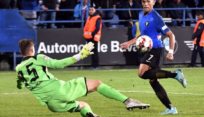 Fotbal, Liga 1 / Viitorul vs Astra Giurgiu 0-1. A șaptea victorie consecutivă pentru echipa lui Bogdan Andone - viitorul-1575599161.jpg