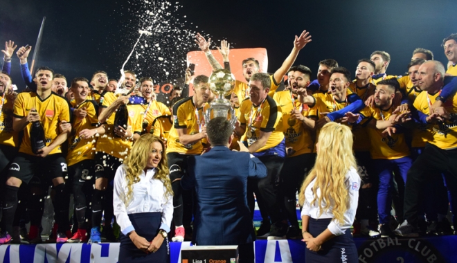 Hagi și-a împlinit visul! FC Viitorul, noua campioană a României la fotbal - viitorul10-1494771858.jpg