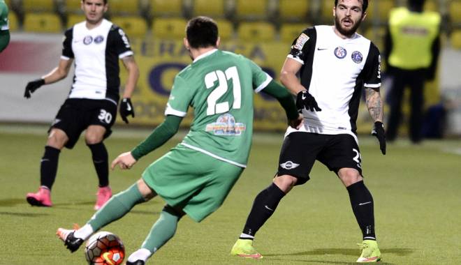 Fotbal: FC Viitorul a remizat cu Concordia Chiajna, scor 2-2 - viitorul20-1448997108.jpg