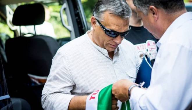 O nouă dispută româno-maghiară. Premierul maghiar, criticat dur pe Facebook - viktororbanbailetusnad-1437985202.jpg
