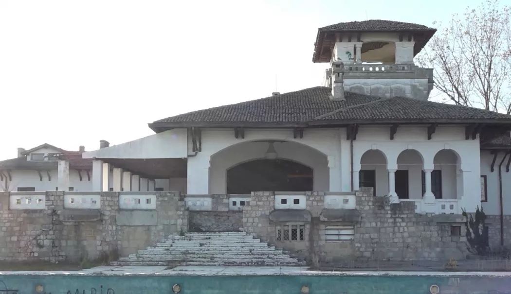 De la uitare la strălucire. Noi planuri pentru Vila Reginei Maria - vila-1778766427.webp