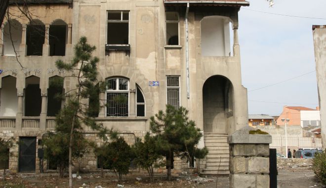 Vila Dalas din Constanţa, salvată de la demolare. „O renovăm şi deschidem ceva acolo!” - vila2-1633715463.jpg