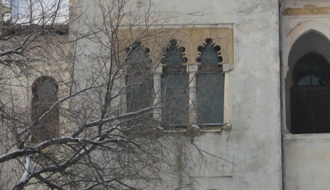 Luxul de odinioară al Constanței, în sărăcie și uitare / GALERIE FOTO - vilasutu12-1329320008.jpg