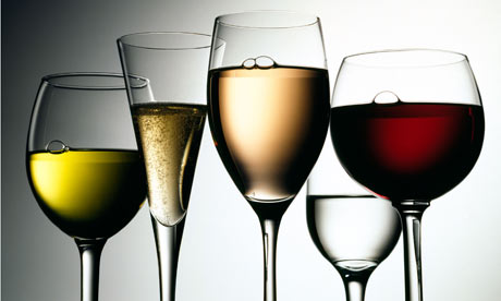 Degustare de vin, la Librăria Cărturești - vin-1333573579.jpg