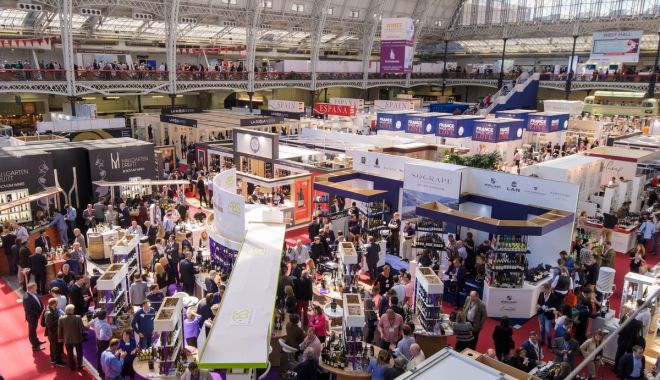 Vinurile românești sunt prezente la Târgul internațional London Wine Fair - vinurileromanestisuntprezentelat-1558287523.jpg