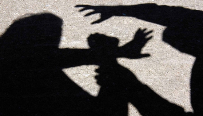 O tânără a fost violată în zona Podului IPMC. Agresorul a fost reținut! - violata-1460534093.jpg