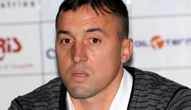Fotbal, FC Farul / Vezi ce a declarat Viorel Tănase la sfârșitul meciului cu FC Botoșani - viorel-1333797771.jpg