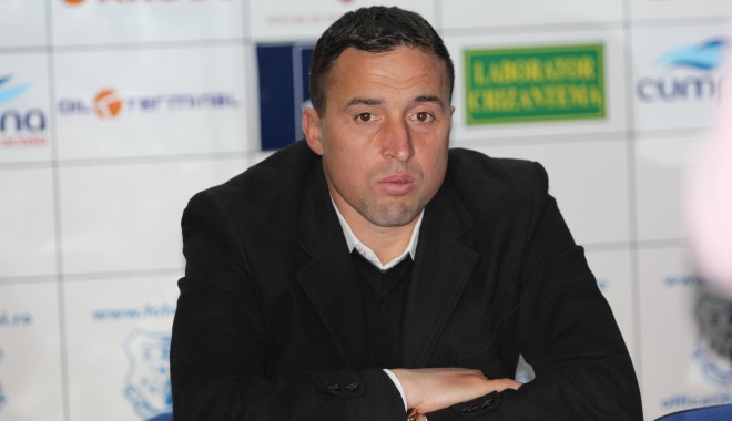 Fotbal / Viorel Tănase: 
