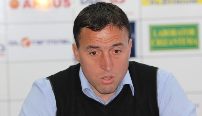 Fotbal / Viorel Tănase: 