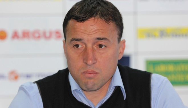 Fotbal / Probleme de lot la FC Farul ! Află cine și de ce nu va juca în meciul cu CS Otopeni - vioreltanase2-1333103708.jpg