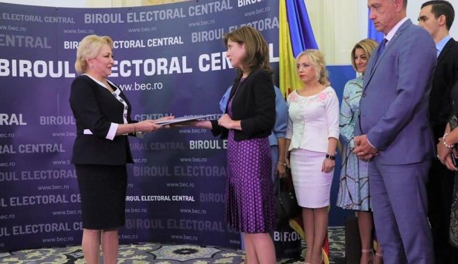 Viorica Dăncilă a intrat oficial în cursa pentru Cotroceni - vioricadancila-1568926296.jpg