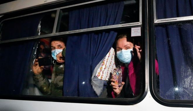Alertă în România! Mai mulți copii români s-au întors cu un autocar din Italia, dintr-o zonă afectată de coronavirus - virus-1582489193.jpg