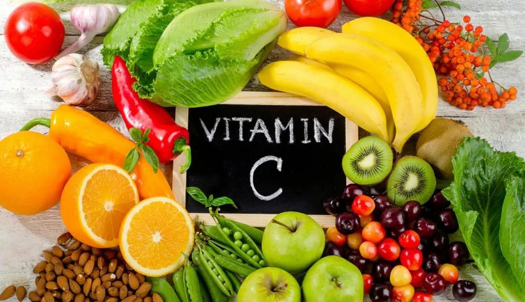 Vitamina C susține imunitatea și contribuie la producția de colagen - vitamina-1765369383.jpg