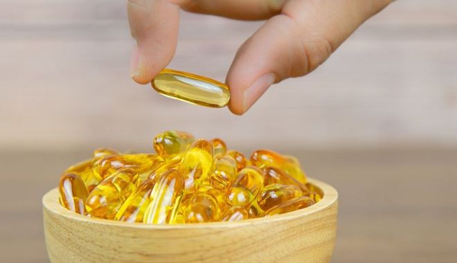 Studiu: Vitamina D nu ne vindecă de Covid, dar este esențială în izolare și carantină - vitaminad-1608278309.jpg