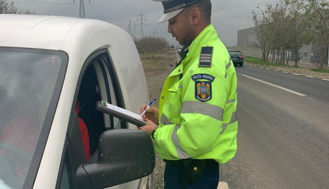 Vitezomanii, lăsați fără permise, pe șoseaua spre Ovidiu - vitezomanovidiu2-1574465079.jpg